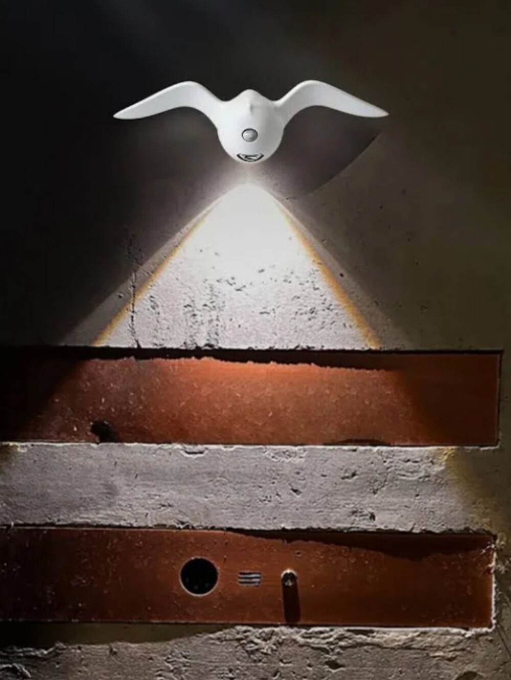 USB Seagull Bird Motion Scensor Light Wall Lamp